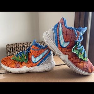 Kyrie 5 SBSP (GS) Pineapple House